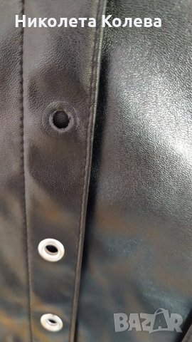 Кожен панталон с връзки и капси, снимка 3 - Панталони - 26612191