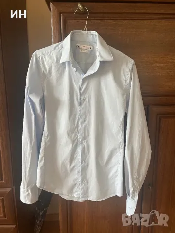 Мъжка риза в светлосиньо