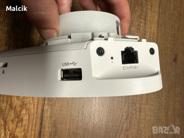 Точка за достъп Extreme Networks AP305C, снимка 4 - Мрежови адаптери - 52369875