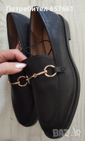 Дамски затворени обувки 