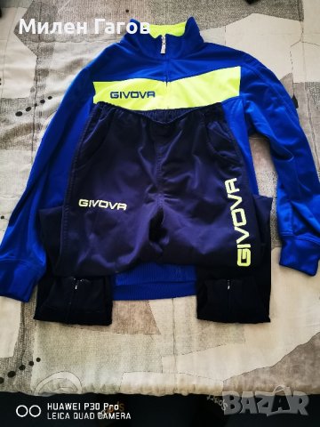 Детски анцуг на фирмата Givova, рамер XS, идеално запазен. 