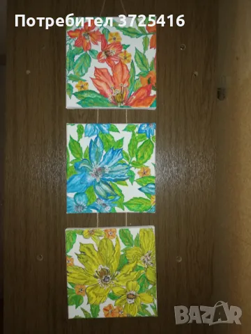 Цветя 3 броя, рисувани на канава с размери 20/20 см