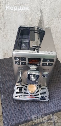 Кафемашина Saeco Exprelia Инокс с БГ Меню. Обслужена! , снимка 13 - Кафемашини - 43645760