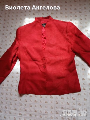 Червено ленено сако, снимка 3 - Сака - 25854578