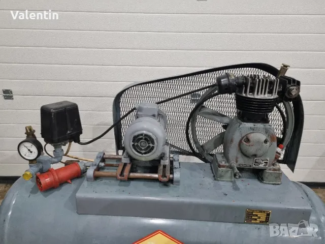 Немски трифазен компресор 170 л, снимка 5 - Компресори - 50125224