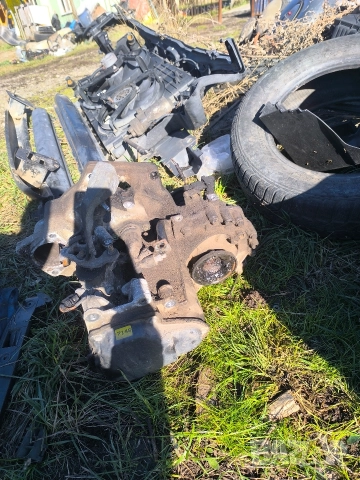 Скорости за Голф 4 1.9Tdi , снимка 2 - Части - 52928933