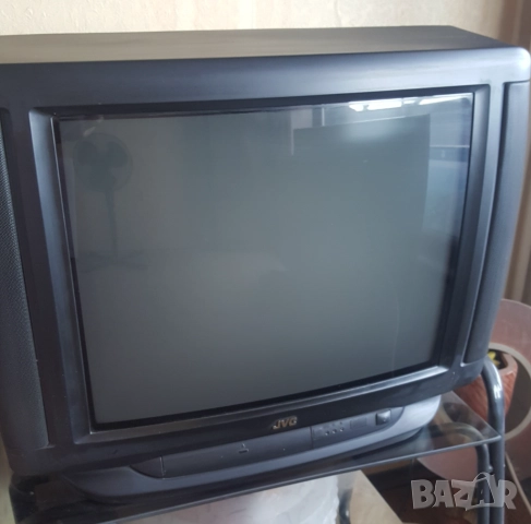 Телевизор JVC, снимка 3 - Телевизори - 51653998
