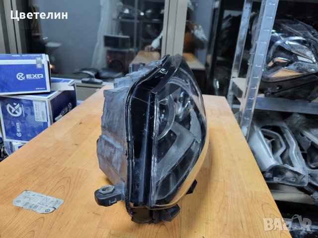 Ляв фар фарове VW Touran 1T3 lqv far farove тауран туран 0301268201 1T1941005H, снимка 2 - Части - 43218358