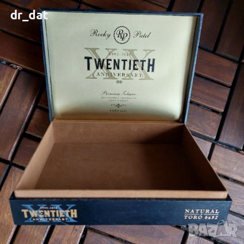 Луксозни дървени кутии за пури, снимка 5 - Други ценни предмети - 40175398