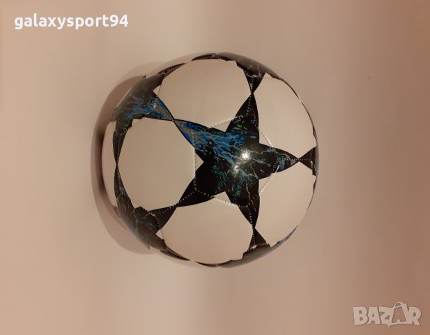 ПОДАРЪК 2ра топка Детски Екип Меси Резервен ПСЖ /Шапка/Калци /Топка, снимка 3 - Футбол - 37332432