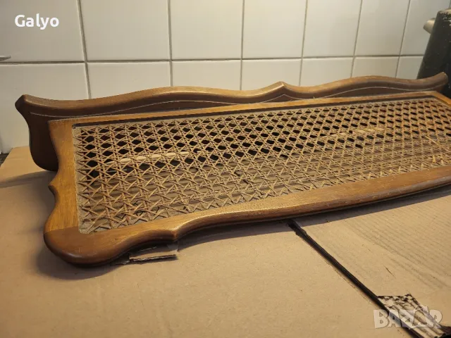 Стара закачалка за дрехи от масивно дърво и ратан , снимка 3 - Закачалки - 50382257