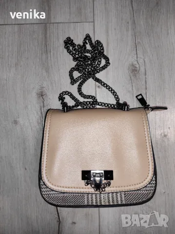 Дамски дрехи L размер , снимка 15 - Тениски - 49631856