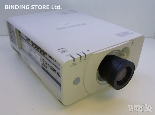 Panasonic PT-DZ570E – професионален DLP мултимедиен проектор с висока яркост и WUXGA резолюция