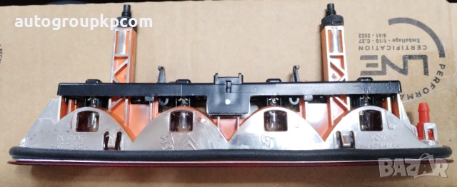 ОРИГИНАЛЕН ТРЕТИ СТОП ЗА PEUGEOT 307 3/5 ВРАТИ 08.00-12.12