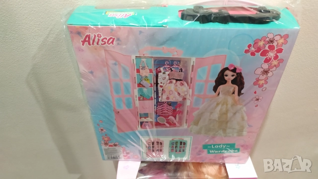 Барби с гардероб дрехи и обувки , снимка 3 - Кукли - 52598956