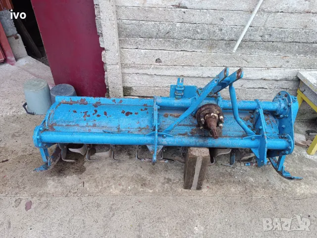 Продава се Фреза за трактор 180см.