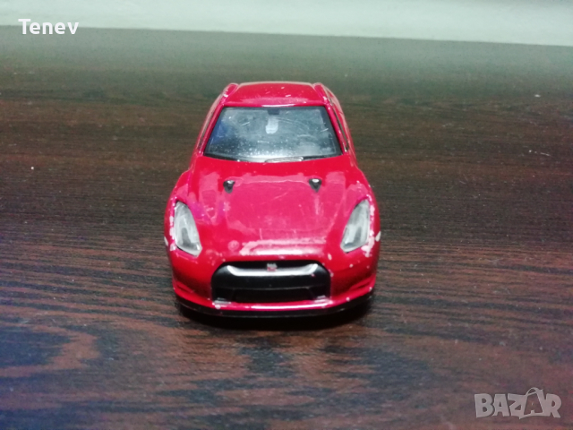 BBurago 2009 Nissan GT-R 1/43 количка Нисан колекционерска 
