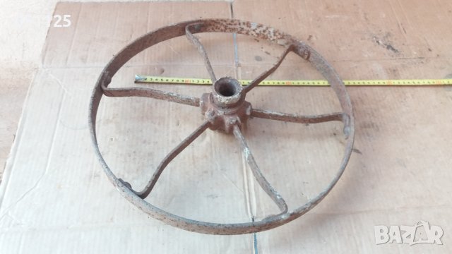 масивно метално ковавано възрожденско колело от каруца, файтон, снимка 15 - Антикварни и старинни предмети - 39259910