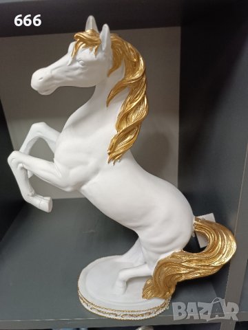 статуетка , снимка 4 - Статуетки - 43493560