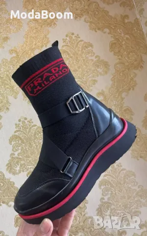 Prada дамски боти Два цвята , снимка 2 - Дамски боти - 48300043