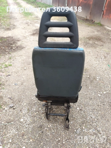 Шофьорска седалка Ивеко Дейли , снимка 3 - Аксесоари и консумативи - 53348072