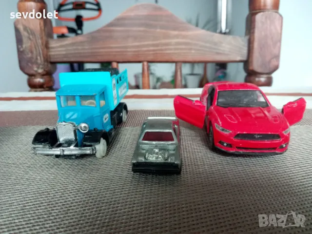 Интересен,колекционерски лот от колички., снимка 7 - Колекции - 48986849