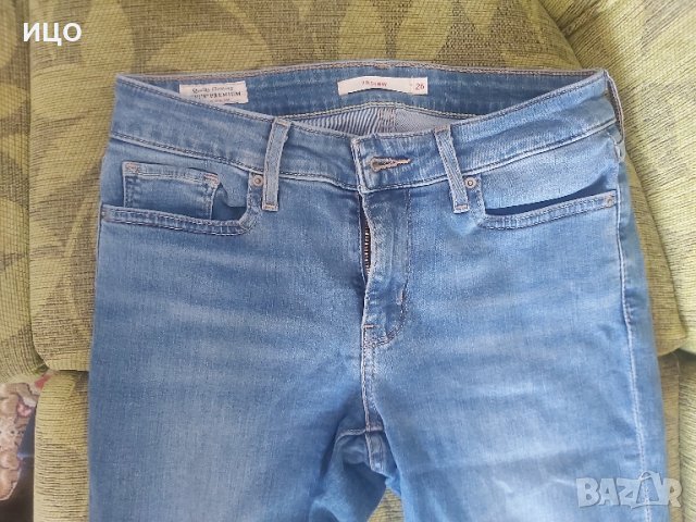 Дамски дънки Levis, снимка 5 - Дънки - 44876742