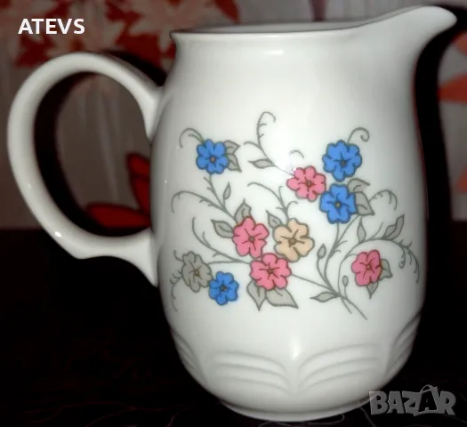 Немски порцеланов чайник и латиера, снимка 7 - Сервизи - 48671015