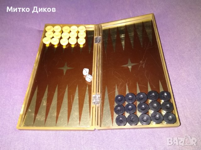 Малка табла №2  220х220мм отворена от соца