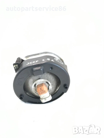 Дясна фар за мъгла за Jeep Cherokee (2005) 05120258, снимка 2 - Части - 53494743