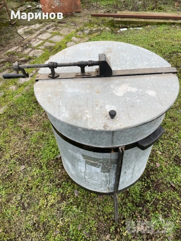 🍯Поцинкована центрофуга за мед 4 рамкова 