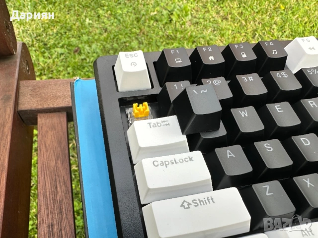 Механична Клавиатура MAGEGEE с Cheery MX Yellow / EVO Foam / 75%, снимка 10 - Клавиатури и мишки - 53353338