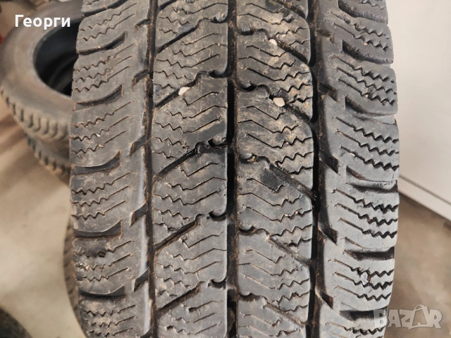 4бр.зимни гуми 215/65/16C Semperit