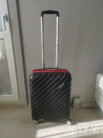 Куфар American tourister, снимка 1 - Куфари - 47812273