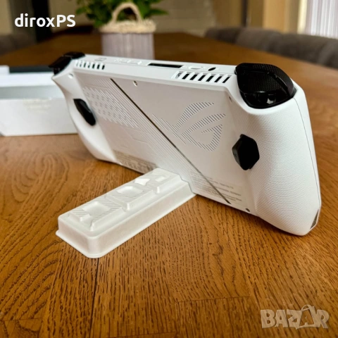 ASUS ROG Ally Z1 Extreme 512GB, снимка 5 - Други игри и конзоли - 53210603