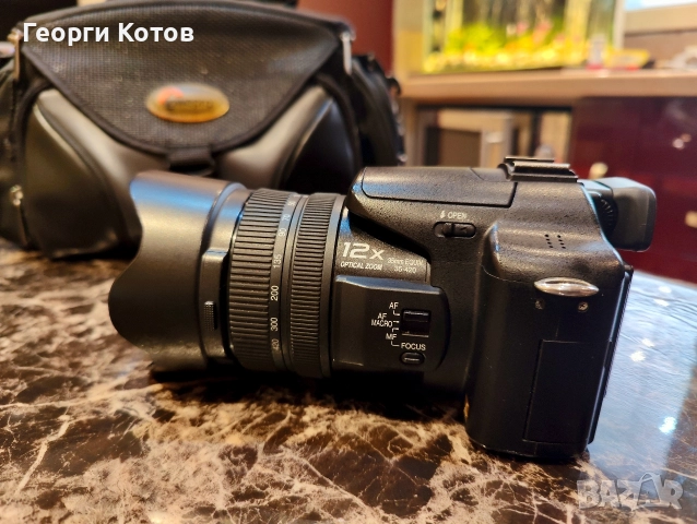 Фотоапарат Panasonic Lumix DMC-FZ50, снимка 4 - Фотоапарати - 52976301