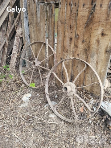 Стари метални колела 53 см