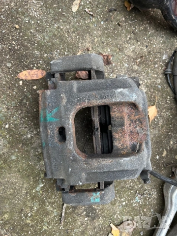 спирачни апарати за BMW E70 E71 X5 X6 3.5SD F15 F16 ляв десен апарат
