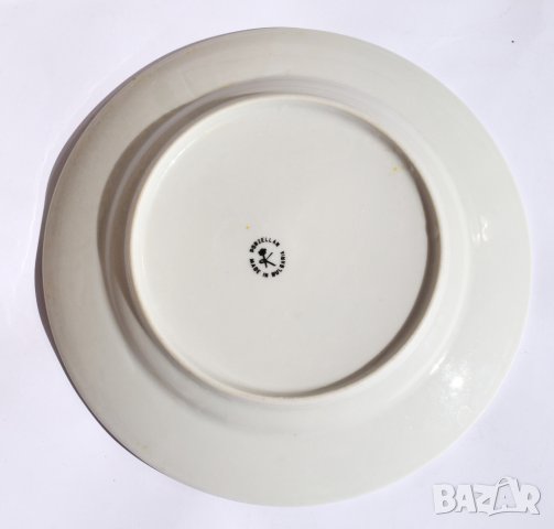 Порцеланова чинийка, снимка 2 - Сервизи - 38347584