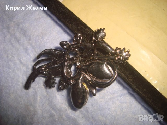 ВИНТИДЖ РЕТРО - АРТ БРОШКА с МНОГО ФАСЕТИРАНИ КРИСТАЛИ МНОГО СТИЛНА и КРАСИВА 14355, снимка 9 - Други - 37691796