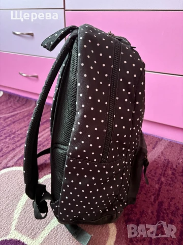 Ученическа раница, снимка 3 - Раници - 50982554