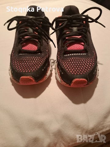 Маратонки найк и HOVR