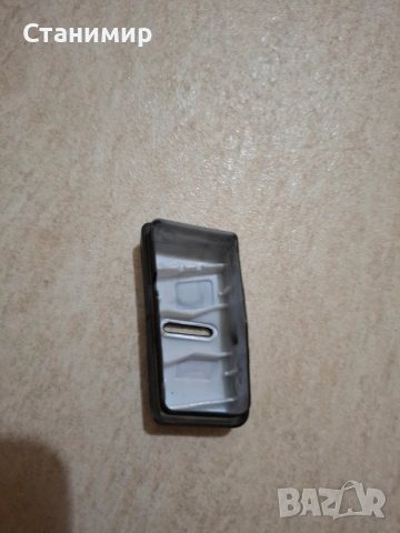 Бутон за заключване на audi, снимка 2 - Части - 53500690