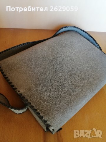 Стари Дамски чанти, снимка 3 - Чанти - 38136910