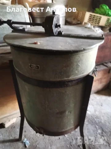 Центрофуга за мед, снимка 2 - За пчели - 49774893