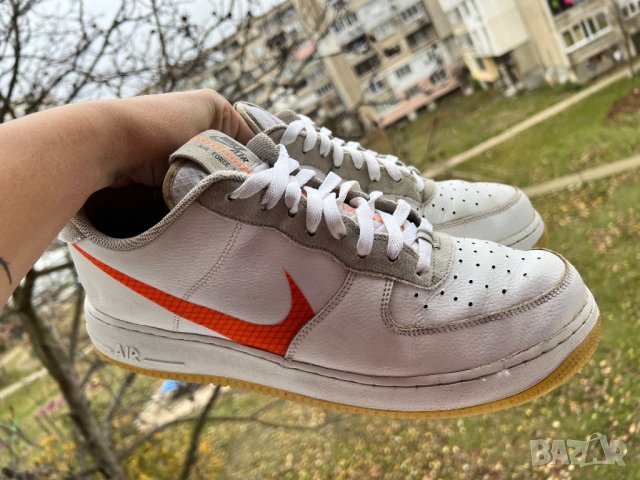 Nike Air Force 1 Low '07 LV8 Orange Swoosh — номер 46, снимка 3 - Маратонки - 38888115