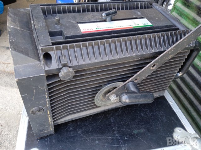 Passo 650/1000 Fresnel Light Auction, снимка 3 - Други - 37942085