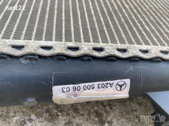 Воден радиатор Mercedes-Benz C-CLASS 203 (W/S/CL) 2000-2007 , ОЕМ A2035000603, снимка 2 - Части - 51158731