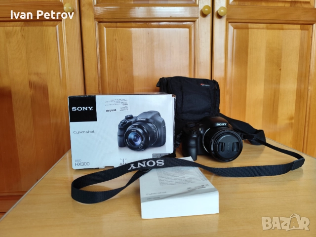 Продавам фотокамера Sony Cyber-shot DSC-HX300, снимка 3 - Фотоапарати - 52621620