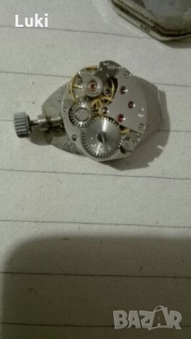 Дамски часовник Чайка, снимка 7 - Дамски - 27559895